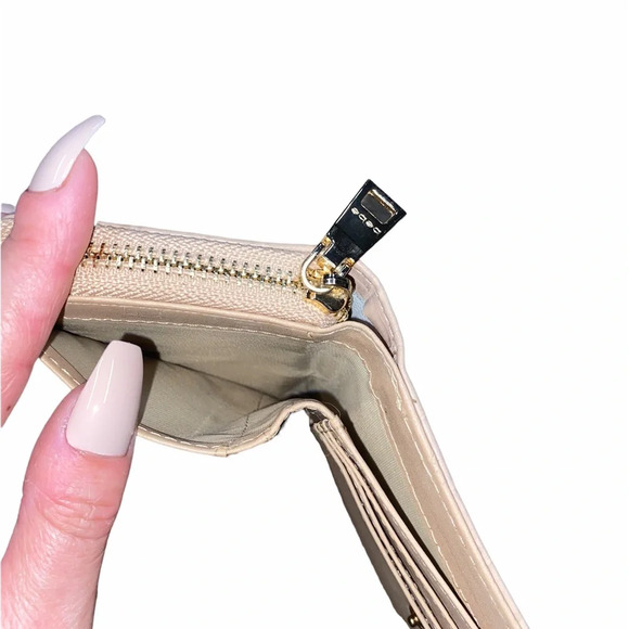 Bebe tan wallet - Picture 3 of 6